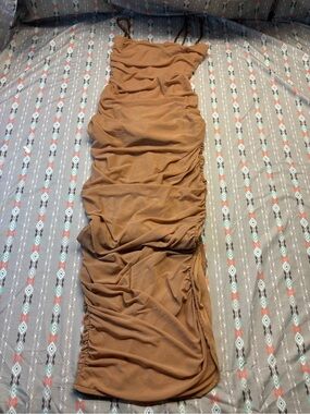 🍄Formal Fashion Nova Ruched Tan Dress